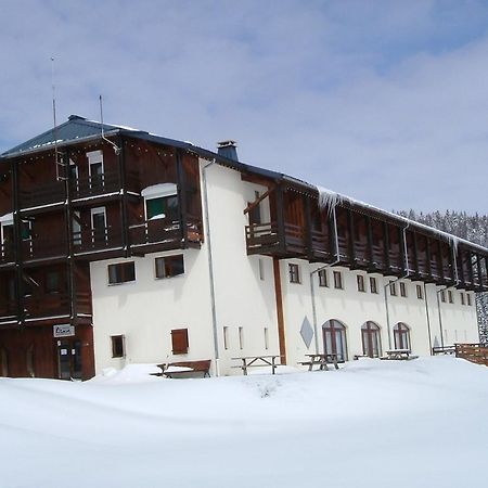 Hotel Club Le Risoux Bois-dʼAmont Zewnętrze zdjęcie