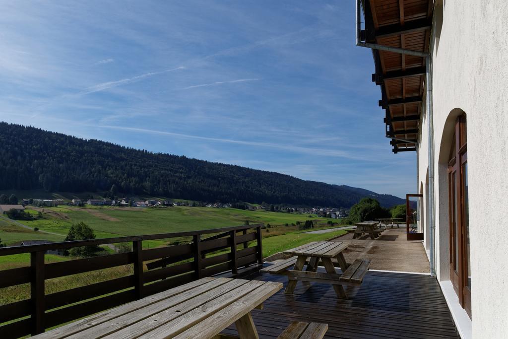 Hotel Club Le Risoux Bois-dʼAmont Zewnętrze zdjęcie