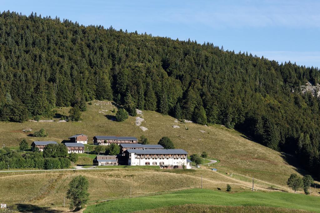 Hotel Club Le Risoux Bois-dʼAmont Zewnętrze zdjęcie